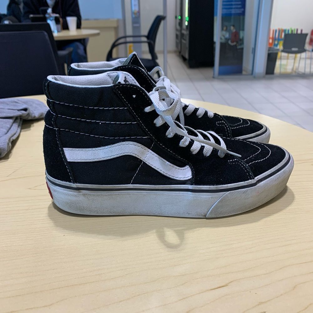 Vans SK8 Black Suede High Top Sneaker sz 6
